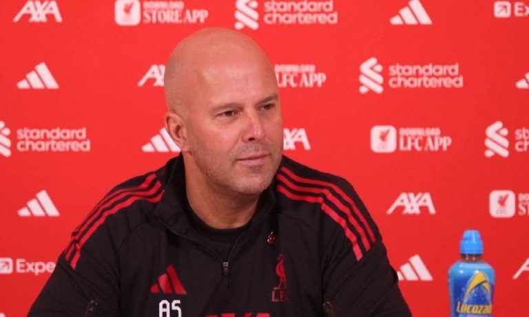 Ο Άρνε Σλοτ ενημερώνει για Ίσακ, Άλισον και Φριμπονγκ πριν τη Σίτι