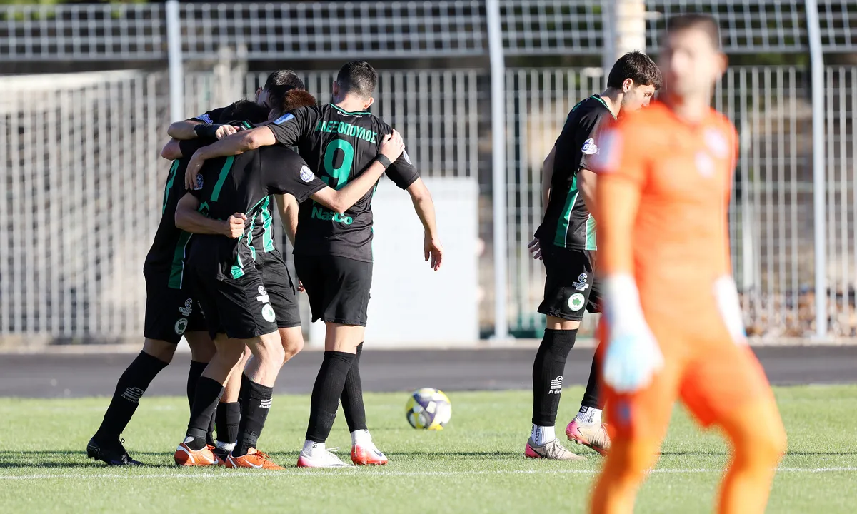 Απίστευτο! Ποδοσφαιριστής του Αιγάλεω μηνύει τον πρόεδρο της ομάδας του, επειδή τον… χαστούκισε!