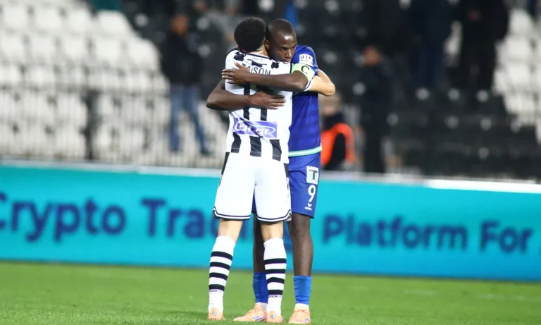 Διαιτησία: Ο παραλίγο συμπαίκτης Τεττέη και το πέναλτι του Λόβρεν!