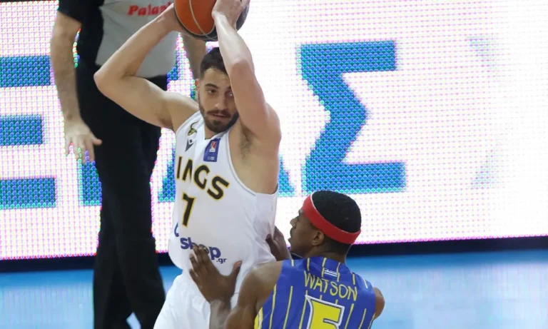 Ο Ολυμπιακός θέλει τον αντικαταστάτη του… Σορτς