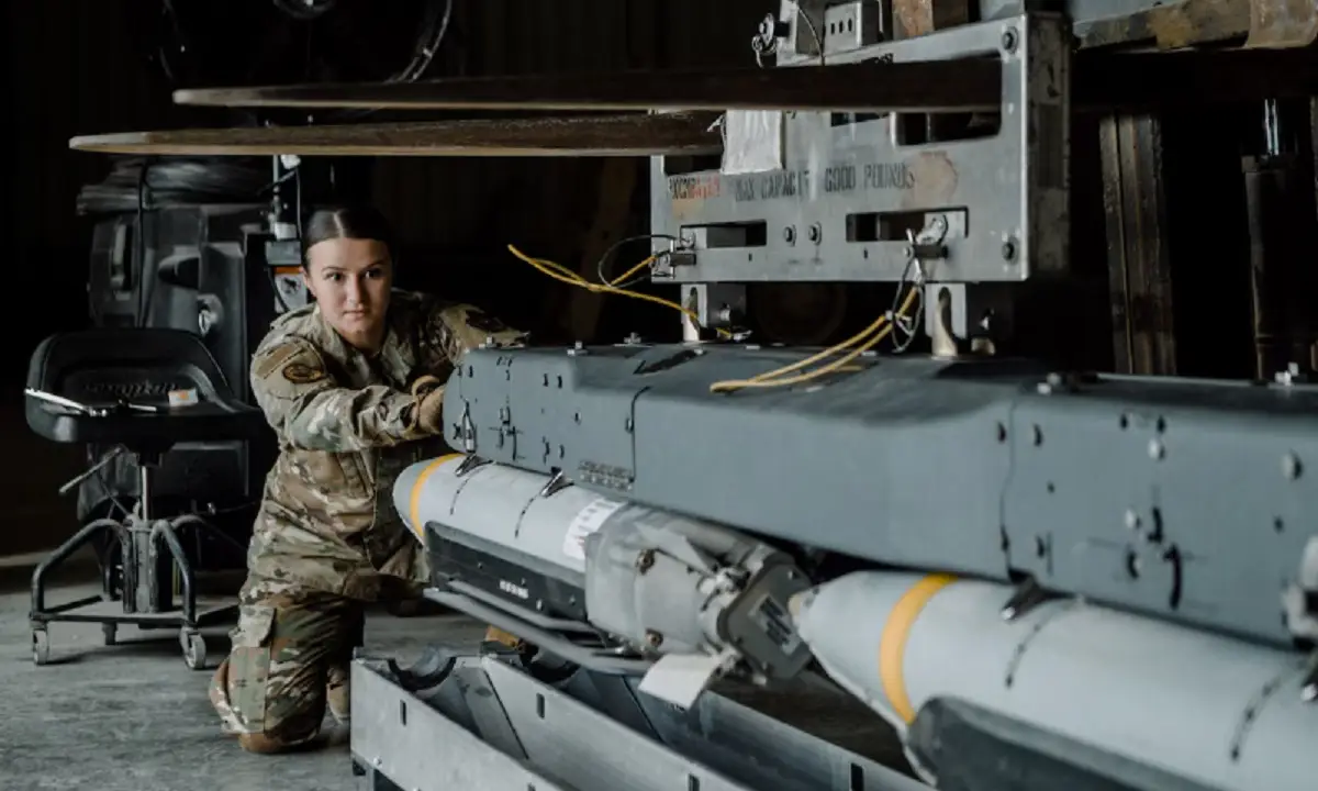 Ελληνοτουρκικά: Η μικροσκοπική βόμβα GBU-39 SDB των ελληνικών F-35 προκαλεί ήδη πονοκέφαλο στην Τουρκία