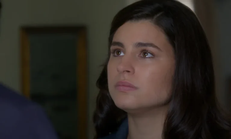 Media: Άγιος Έρωτας επόμενα επεισόδια: Η Χλόη στα όρια – Ο θάνατος της Πετρούλας, το μυστικό της Φανής και η ομολογία που ανατρέπει τα πάντα