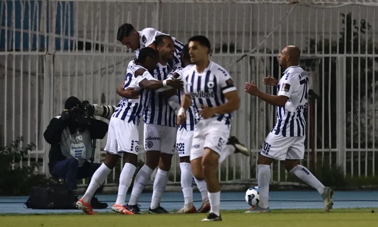 Ποδόσφαιρο: Ατρόμητος – ΠΑΟΚ 2-0: Δεν πήγε στο Περιστέρι ο ΠΑΟΚ, νίκη μετά από 10 μήνες στην έδρα του ο Ατρόμητος!