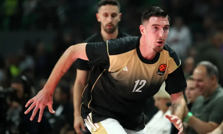 Ολυμπιακός: Τι συμβαίνει με τον Ντε Κολό