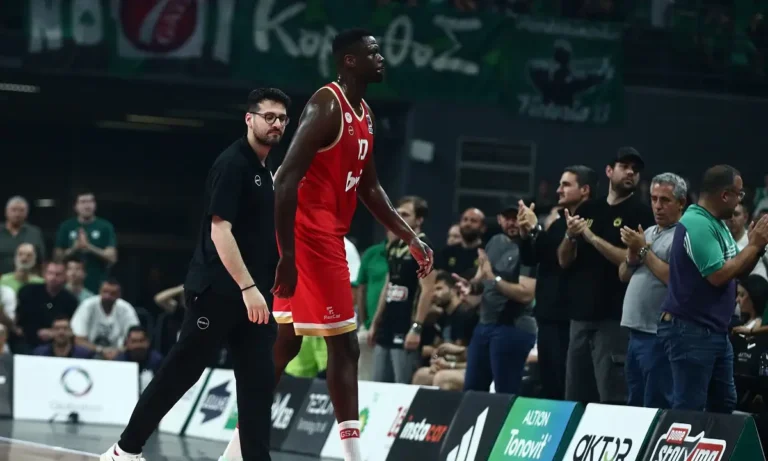 Μπάσκετ: Γιώργος Μπαρτζώκας: Εχω δει τον Μουσταφά Φαλ να κάνει σπριντ μέσα στο γήπεδο – Γυρνάει πιο γρήγορα