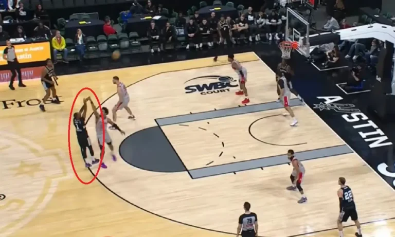 Μπάσκετ: Ο Ολυμπιακός στο κυνήγι πόιντ γκαρντ και στο στόχαστρο ο Μπουγιέα