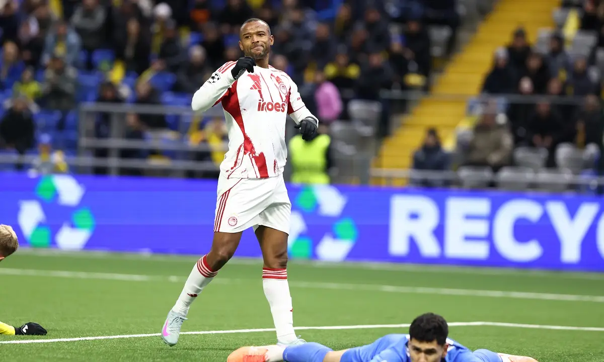 Τεμιρλάν Αναρμπέκοφ: Η χρηματιστηριακή αξία του τερματοφύλακα που τρέλανε τον κόσμο με τον Ολυμπιακό