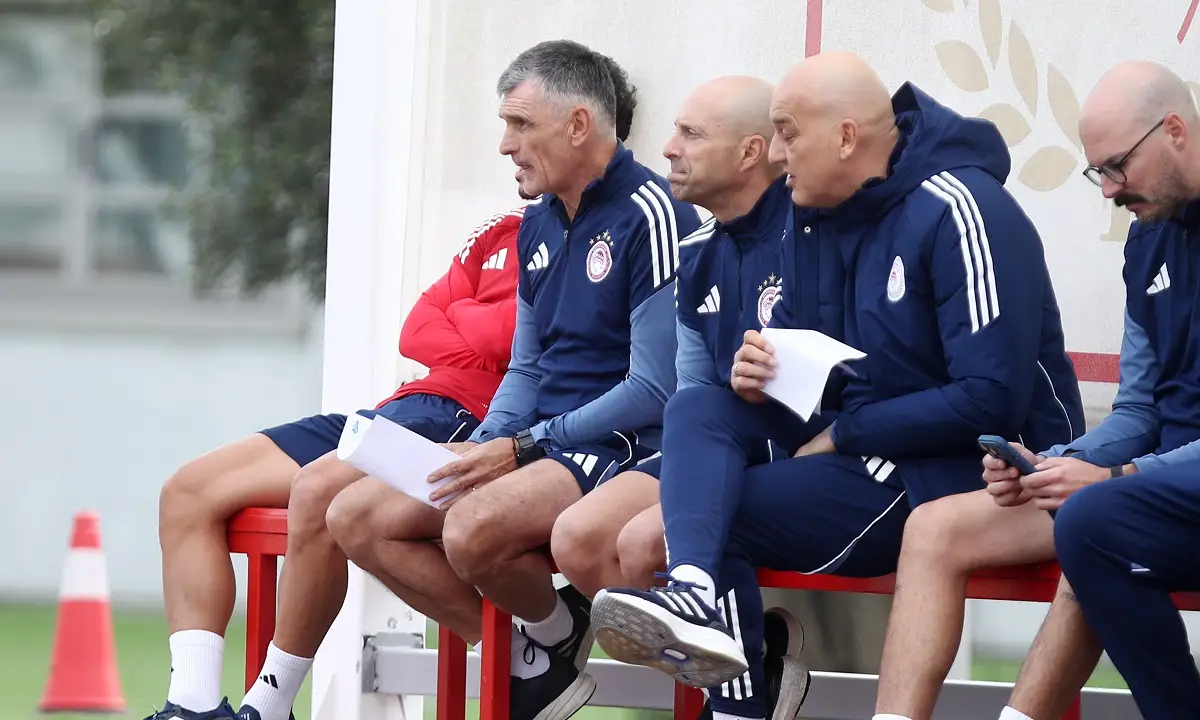 Σιγά μην δεν πήγαινε ο Μεντιλίμπαρ να δει το δικό του παιδί στον Ολυμπιακό Β’