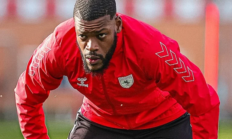 Ποδόσφαιρο: ΑΕΚ: Το όνομα που δεν έχει βγει από την ατζέντα της!