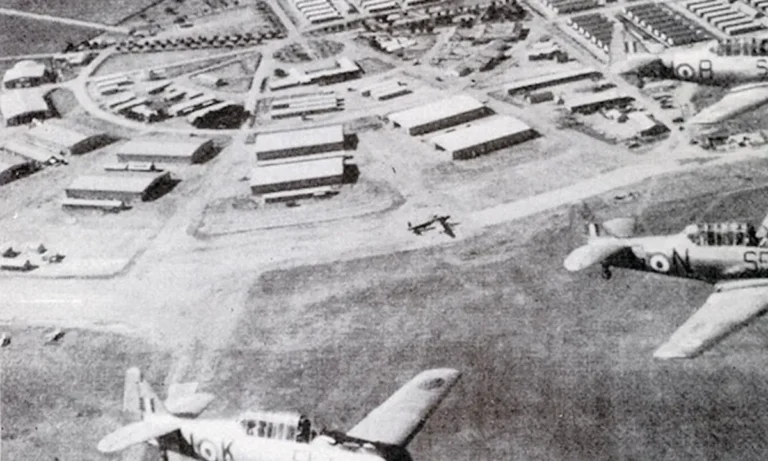 Must Read: Στο πρώτο αεροδρόμιο της Ελλάδας δεν έρχονταν αεροπλάνα από άλλα αεροδρόμια γιατί φτιάχτηκε για άλλο σκοπό