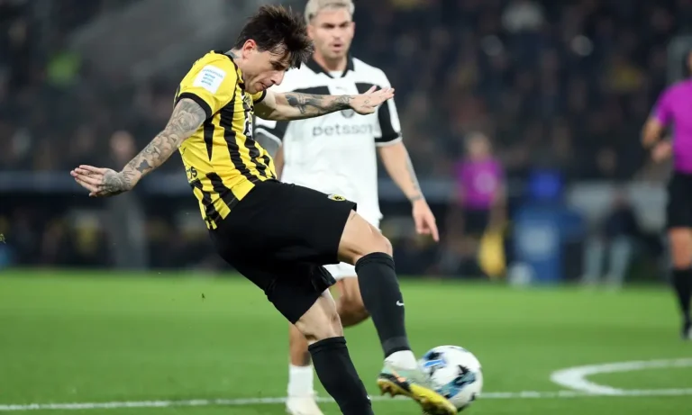 Ποδόσφαιρο: ΑΕΚ: Να μην κάνει το λάθος με τον δεξιό μπακ