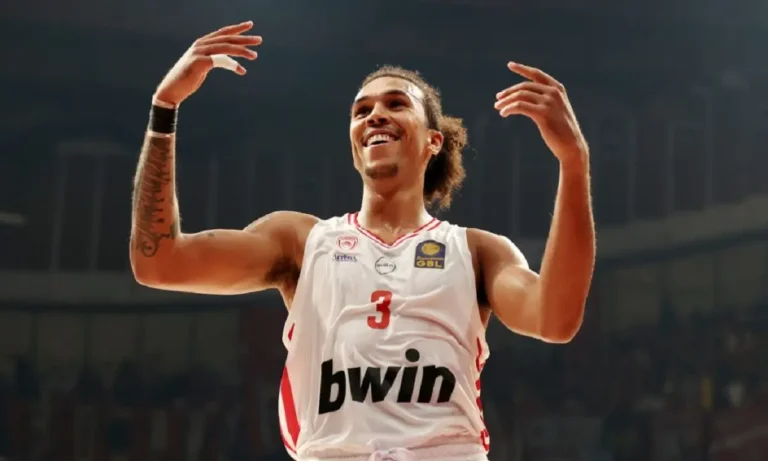 Μπάσκετ: Ολυμπιακός μπάσκετ: Βλακείες ότι ο Μπαρτζώκας χάνει τα αποδυτήρια – Δείτε τι είπε ο Γουόρντ