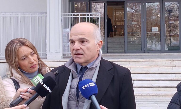 Κοινωνία: Αντώνης Ψαρόπουλος για Καρυστιανού: «Δεν σχολιάζω τις πολιτικές κινήσεις – Όλοι μας έχουμε κοινό πόνο και στόχο να δικαιωθούμε»