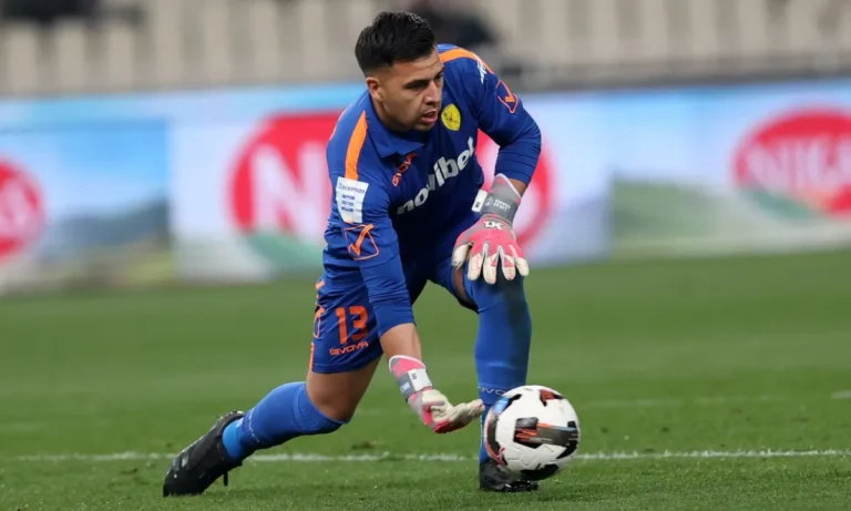 Ποδόσφαιρο: Παναθηναϊκός μεταγραφές: Κλείνει τερματοφύλακα – Ο Λούκας Τσάβες ντύνεται στα πράσινα