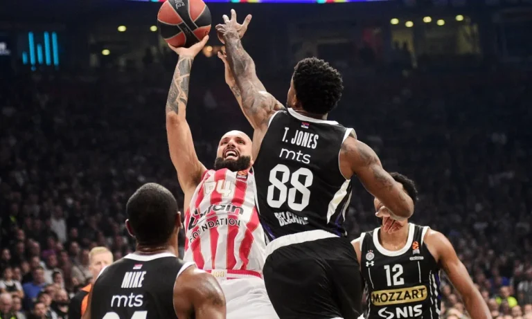 Μπάσκετ: Ταϊρίκ Τζόουνς: Μόνο Ολυμπιακό βλέπουν πλέον στη Σερβία