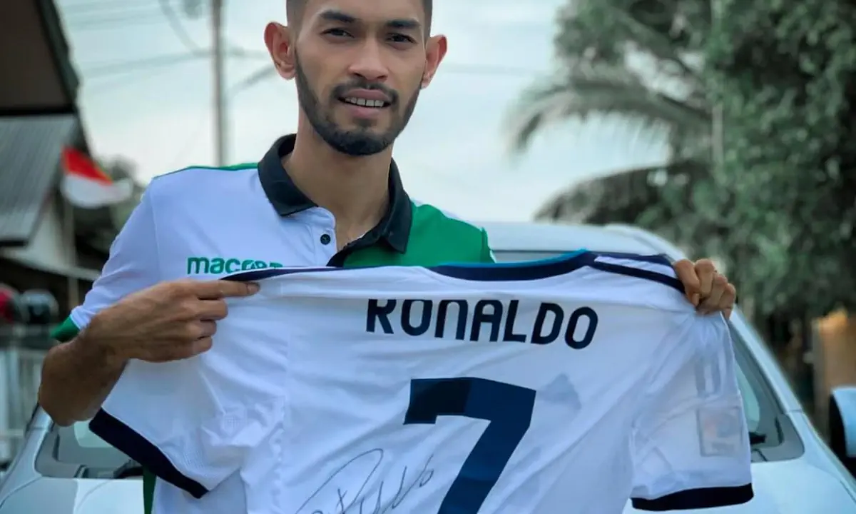 Το αγόρι που επέζησε μόνο του από το τσουνάμι και έφτασε να γίνει ποδοσφαιριστής στη Σπόρτινγκ χάρη στη στήριξη του Κριστιάνο Ρονάλντο