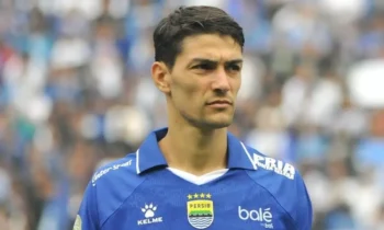 Ποδόσφαιρο: Άρης μεταγραφές: Έκλεισε στόπερ – «Κίτρινος» ο Φεντερίκο Μπάρμπα