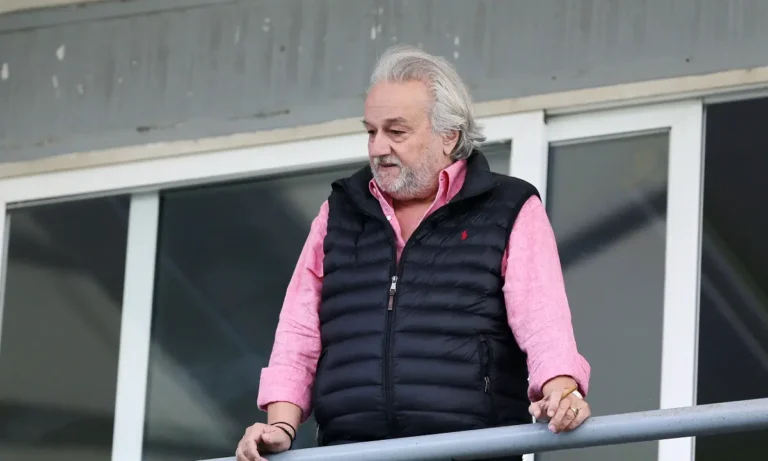 Ποδόσφαιρο: Λεβαδειακός: Πως να πουλήσει τους παίκτες ο Κομπότης