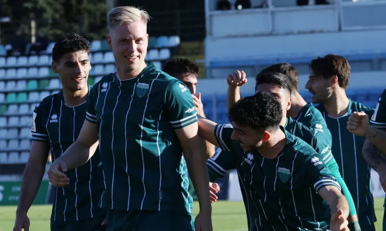 Ποδόσφαιρο: Λεβαδειακός – Κηφισιά 2-0: 4άδα στο πρωτάθλημα, 4άδα και στο Κύπελλο!