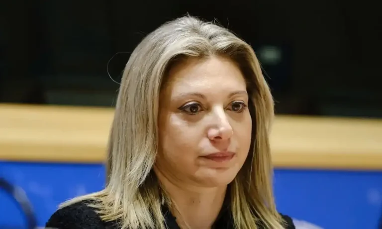 Κοινωνία: Δημοσκόπηση Real Polls: Προοπτική πρωτιάς Καρυστιανού παρά τον ανηλεή πόλεμο που δέχεται – Το 27,6% θα στήριζε το κόμμα της