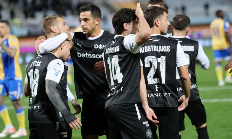 Ποδόσφαιρο: ΟΦΗ : Ενθουσιασμός, πίστη για πρόκριση στο Κύπελλο και συνθήματα κατά της ΑΕΚ
