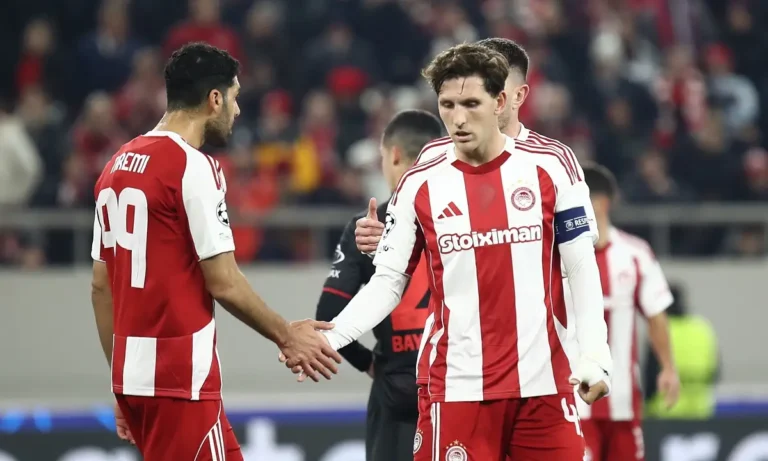 Ποδόσφαιρο: Ολυμπιακός – Λεβερκούζεν: Φάνηκε ότι γλίστρησε αλλά πρόλαβε τον Κοφάν ο Ρέτσος