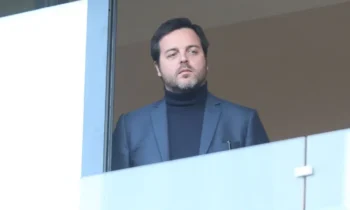 Ποδόσφαιρο: ΑΕΚ: Τι γινεται με τον χαφ