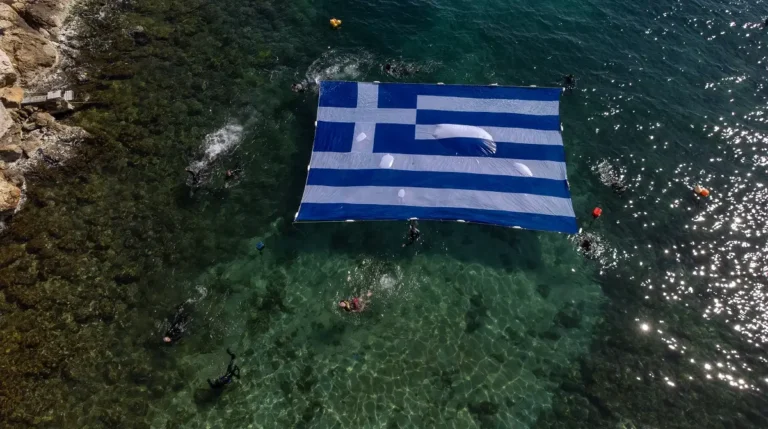 Κοινωνία: Ιωάννα Κ. Λάππα: ‘Ενα μελοποιημένο ποίημα με τίτλο: Γλαύκος, ο Γενναίος Βασιλιάς της Λυκίας