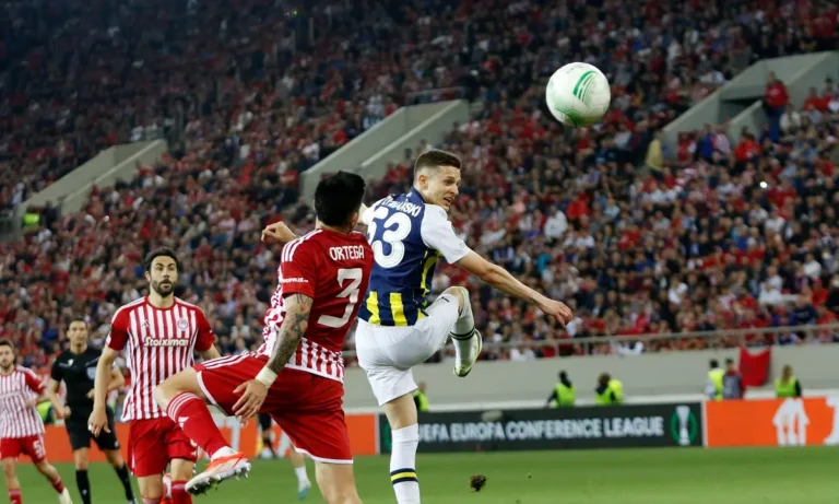 Ποδόσφαιρο: Μεταγραφικό σενάριο για τον Ολυμπιακό με τον παικταρά της Φενερμπαχτσέ