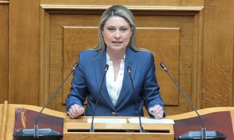 Κοινωνία: Η βουλευτής ΝΔ Χ.Αλεξοπούλου έκανε την πιο άθλια δήλωση του 2026 ως τώρα: «Το τζάμπα πέθανε για τα φθηνά ενοίκια – Δεν θα σας πάρουμε και ζακετούλα»