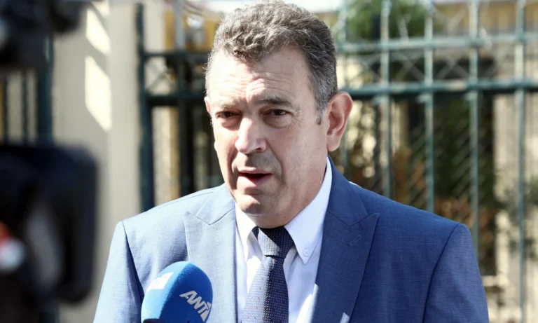 Πολιτική: Ελληνικός Παλμός: 21.000 αφίξεις μέσω Κρήτης με όλο το βάρος να έχει πέσει στο Λιμενικό – Που θα πάει αυτή η κατάσταση;