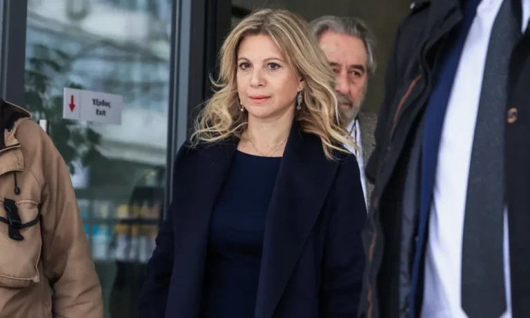 Κοινωνία: Δημοσκόπηση Alco: Αταλάντευτη η δυναμική Καρυστιανού με το 26% να βλέπει θετικά το κόμμα της – Στο 23,5% η ΝΔ