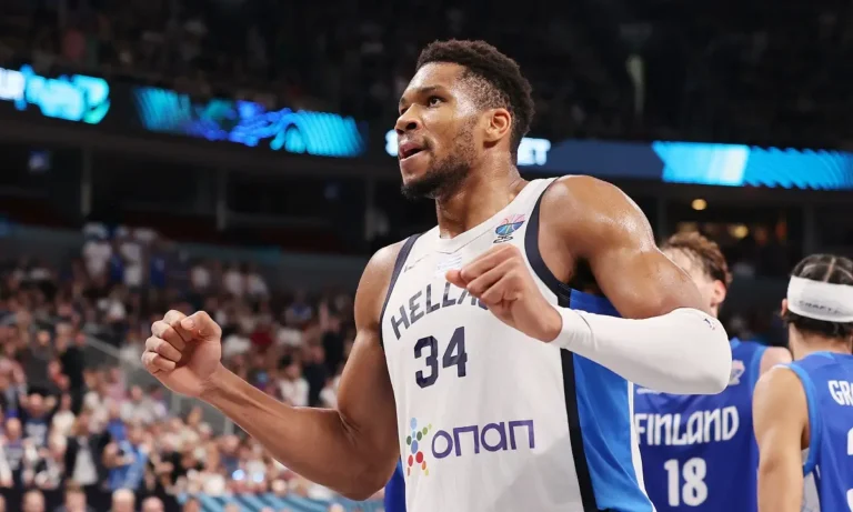 Μπάσκετ: Ο Γιάννης Αντετοκούνμπο πήρε την απόφασή του