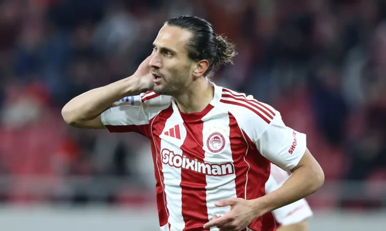 Ποδόσφαιρο: Μάχη κορυφής ανάμεσα σε Ολυμπιακό, ΑΕΚ, ΠΑΟΚ – Πρώτος πάλι ο Ολυμπιακός