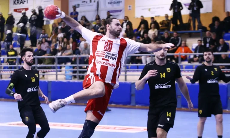 Σπορ: Ο Ολυμπιακός κατέκτησε το Κύπελλο στο χάντμπολ, 33-29 την ΑΕΚ (vid)