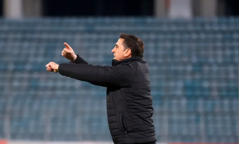 Ποδόσφαιρο: Ο Χιμένεθ το φαγε το κεφάλι του επειδή ο Άρης δεν βάζει γκολ