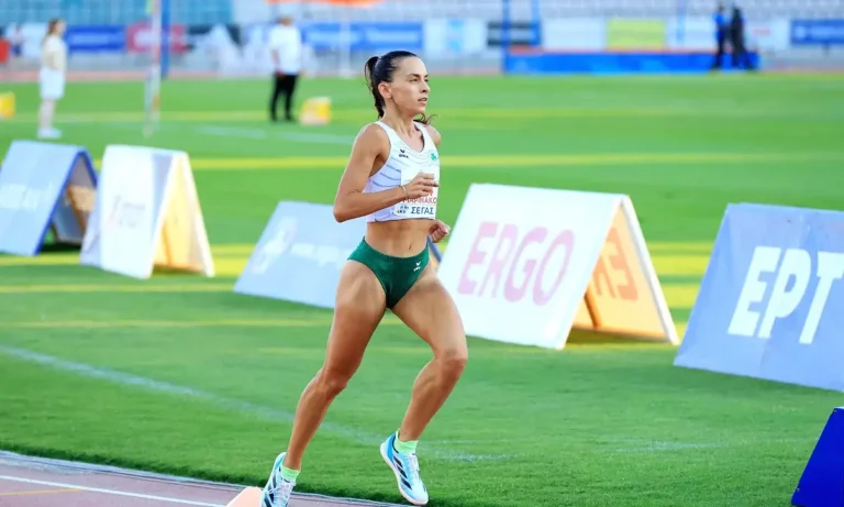 Στίβος: Η Αναστασία Μαρινάκου κατέρριψε το πανελλήνιο ρεκόρ στον ημιμαραθώνιο