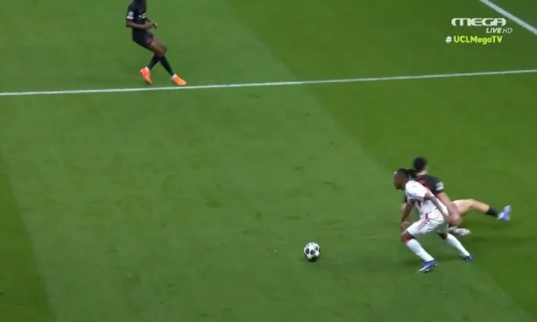 Ποδόσφαιρο: Η μαγική ντρίπλα το Ζέλσον Μαρτίνς