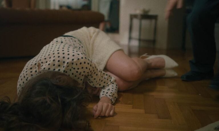 Επόμενα Επεισόδια: Το σπίτι δίπλα στο ποτάμι Alpha επόμενα επεισόδια: Η Μελισσάνθη λυγίζει – Η Ιουλία σε απόγνωση για τον Φωκά