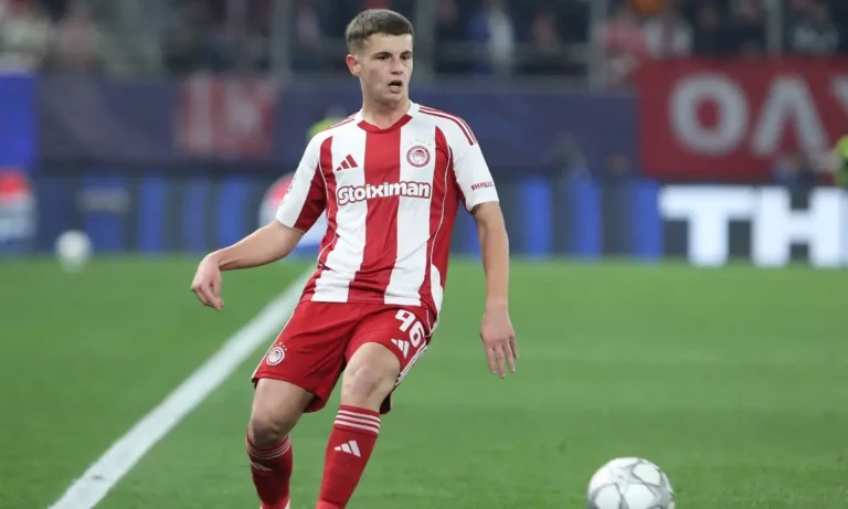 Ποδόσφαιρο: Μάντσεστερ Γιουνάιτεντ και Λοκατέλι στο τραπέζι – Τρώει… Μουζακίτη