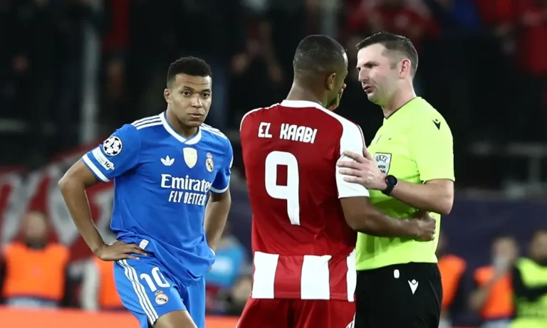 Ποδόσφαιρο: Δεν κερδίζει ο Ολυμπιακός με τον Άγγλο διαιτητή του Λεβερκούζεν