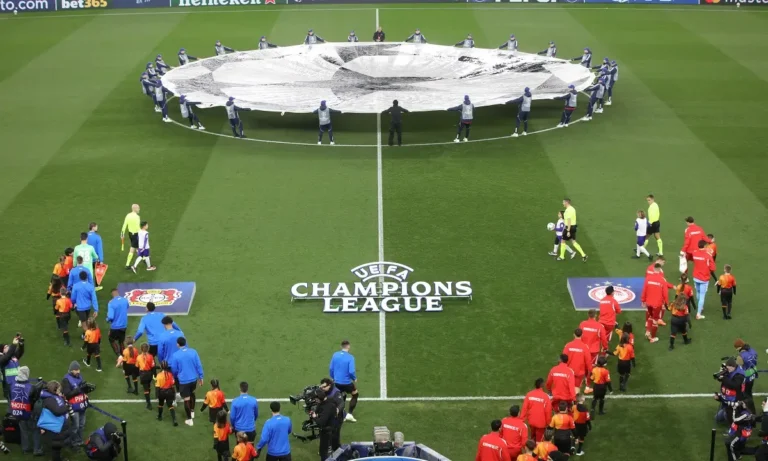 Ποδόσφαιρο: Ολυμπιακός: Στην Ελλάδα η Παρί Σεν Ζερμέν για το ματς με τη Λεβερκούζεν