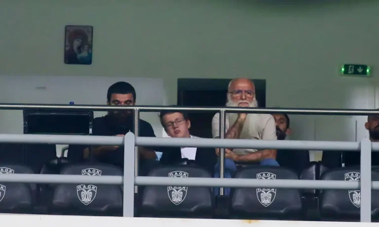 Κοινωνία: Επίτιμος δημότης Θεσσαλονίκης ο Σαββίδης