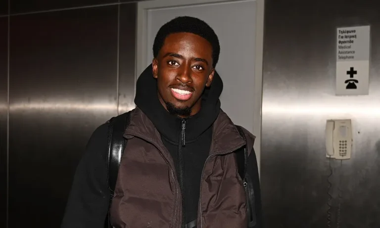 Ποδόσφαιρο: ΑΕΚ: Το βάρος πέφτει στον Σαχαμπό