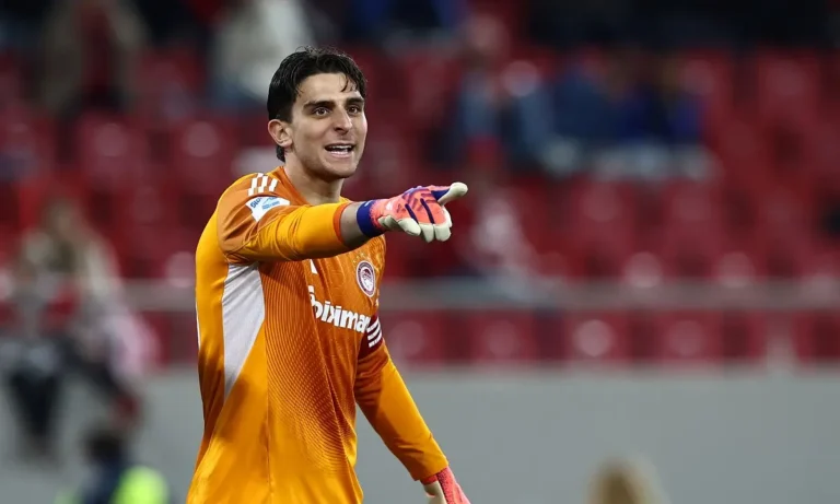 Ποδόσφαιρο: Τζολάκης: Η σκέψη που κάνουν στον Ολυμπιακο και γιατί