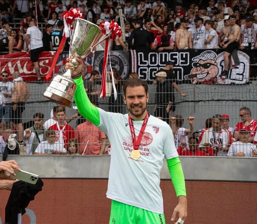 vestri isafiortnour alelxandros safarikas marko