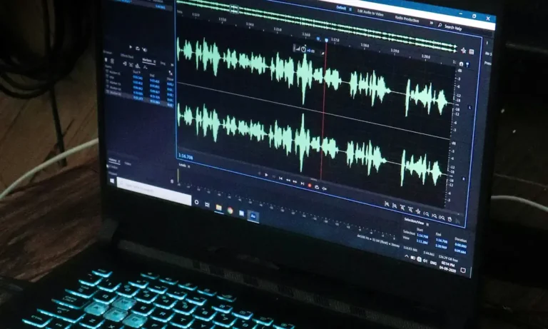 Κοινωνία: Σκάνδαλο υποκλοπών: Μπουρλότο στην υπόθεση έβαλε ο ιδρυτής της Intellexa Ταλ Ντίλιαν – «Μόνο με κυβερνήσεις συνεργαζόμασταν»