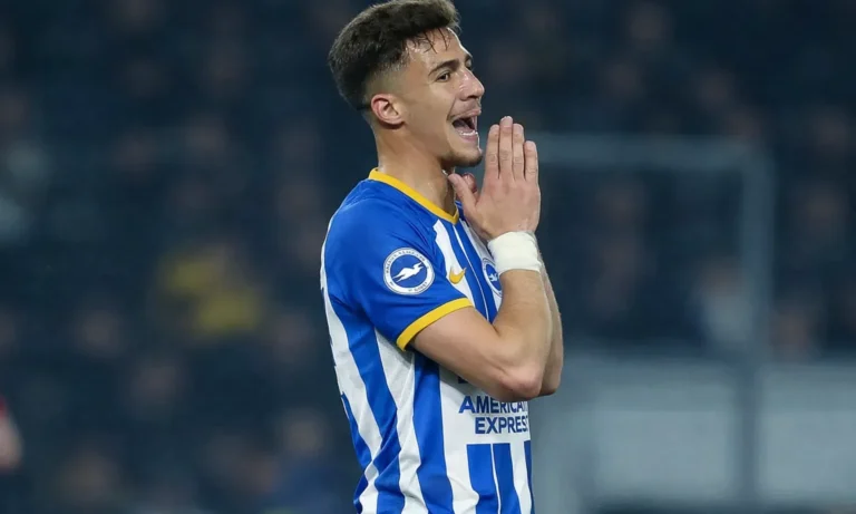 Ποδόσφαιρο: Μπάμπης Κωστούλας : Εκτός αποστολής στη Μπράιτον – Στην Ολλανδία πιθανότατα θα τους είχε ήδη κάνει γιο-γιο