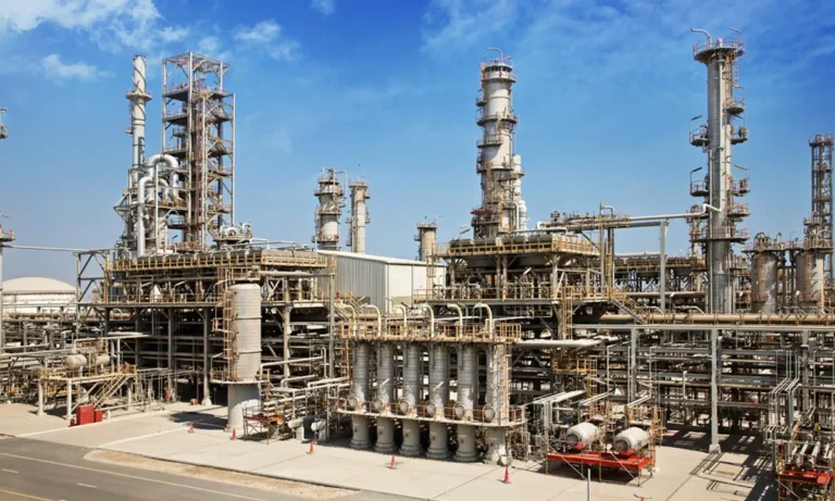 Κοινωνία: Δήλωση – βόμβα από Κατάρ: Τέρμα το πετρέλαιο από τον Κόλπο αν συνεχιστεί η κρίση – Μπορεί να φτάσει ως 150 δολάρια το βαρέλι