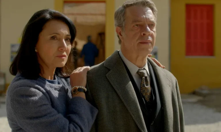 Επόμενα Επεισόδια: Άγιος Έρωτας: Η επίθεση της Σμαρώς φέρνει νέα κρίση – Η Σοφία επιστρέφει στην κλινική